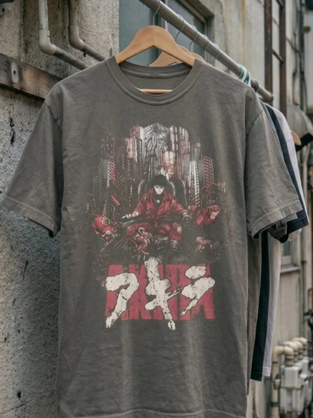 Gildan Washed Grey Akira Kaneda Neo Tokyo Graphic T-Shirt